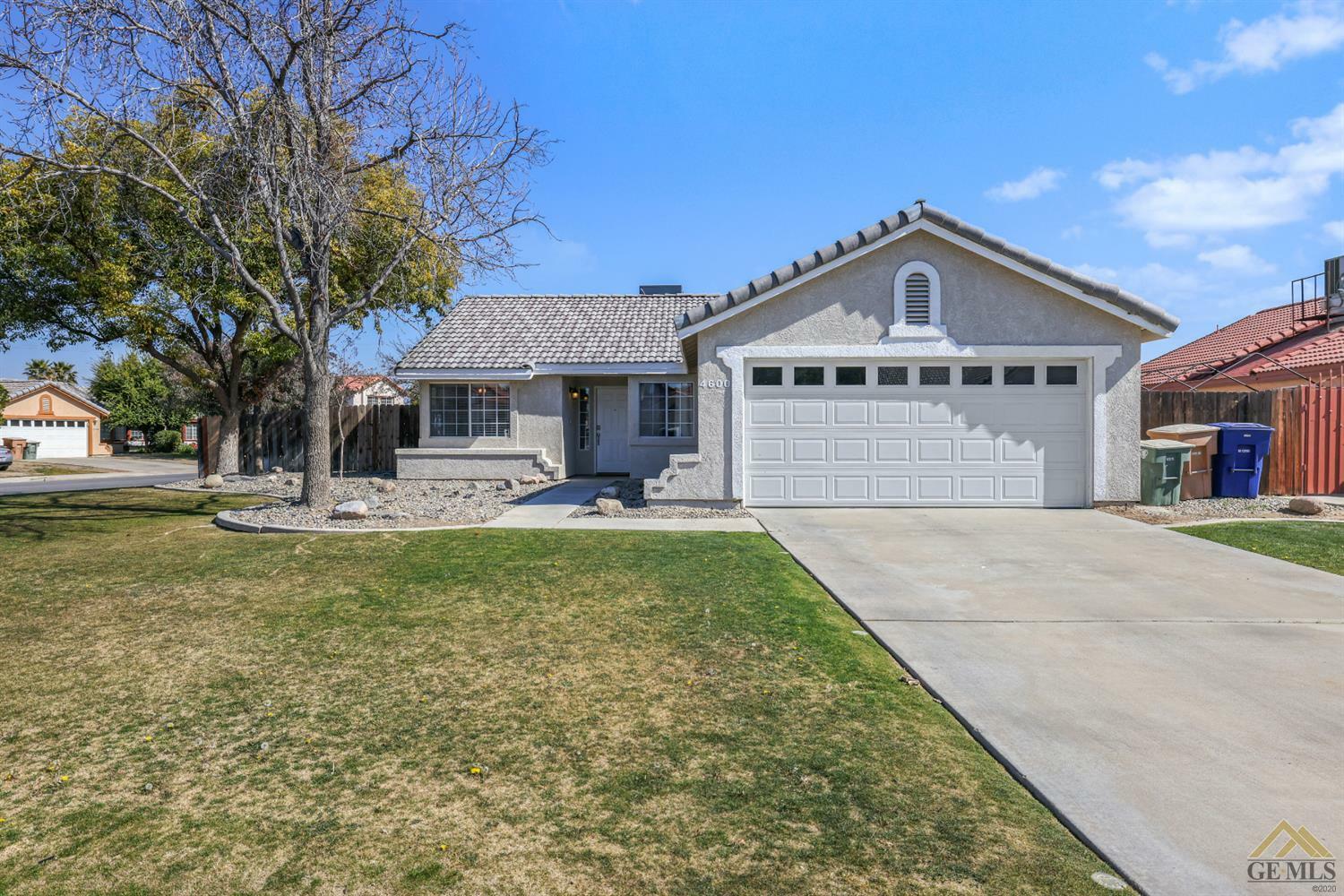 Property Photo:  4600 Mount Everest Way  CA 93304 