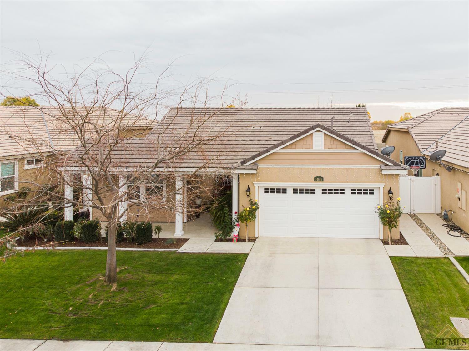 14619 Yellow Lupine Drive  Bakersfield CA 93314 photo