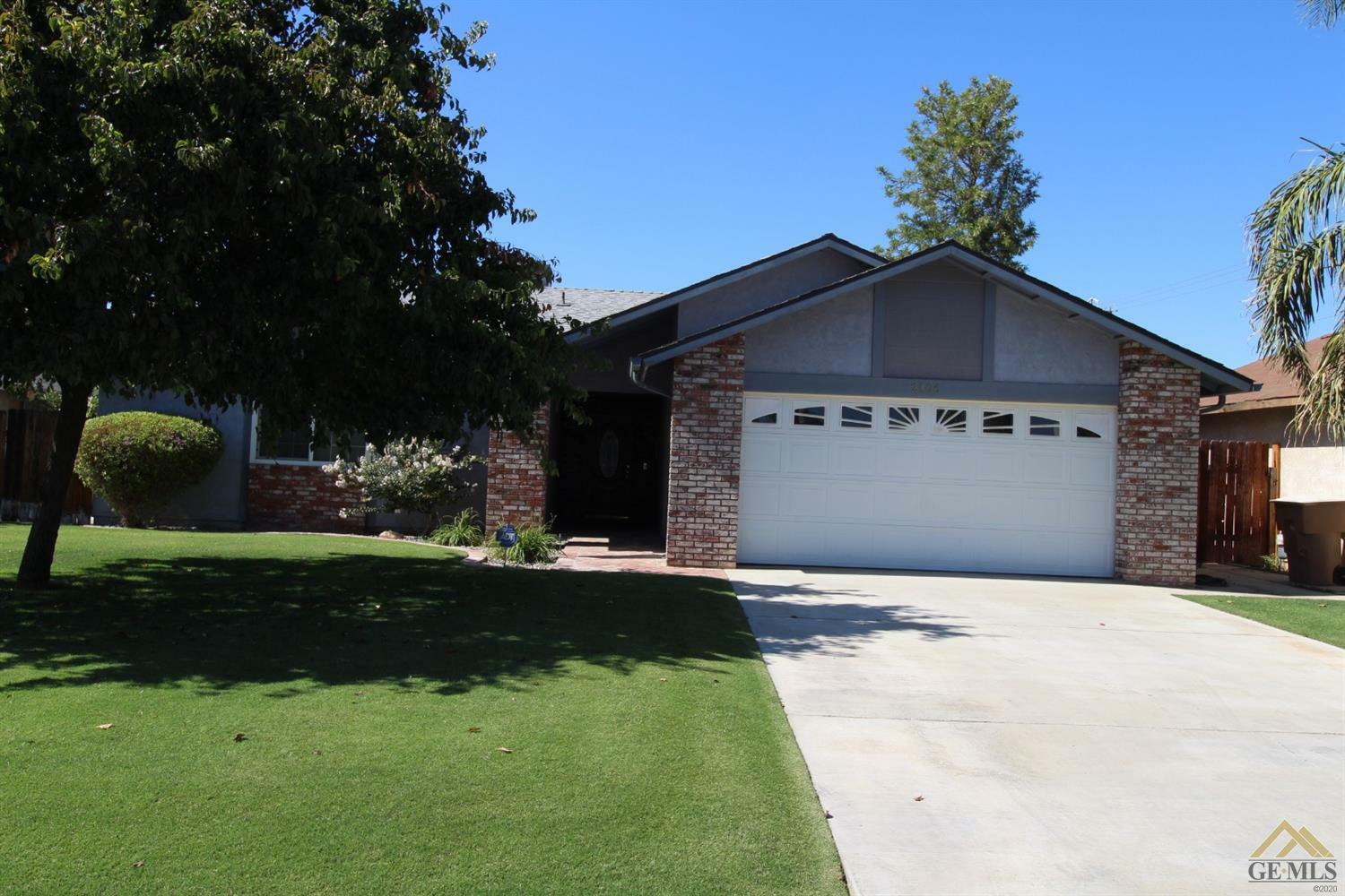 2106 Auberry Avenue  Bakersfield CA 93304 photo