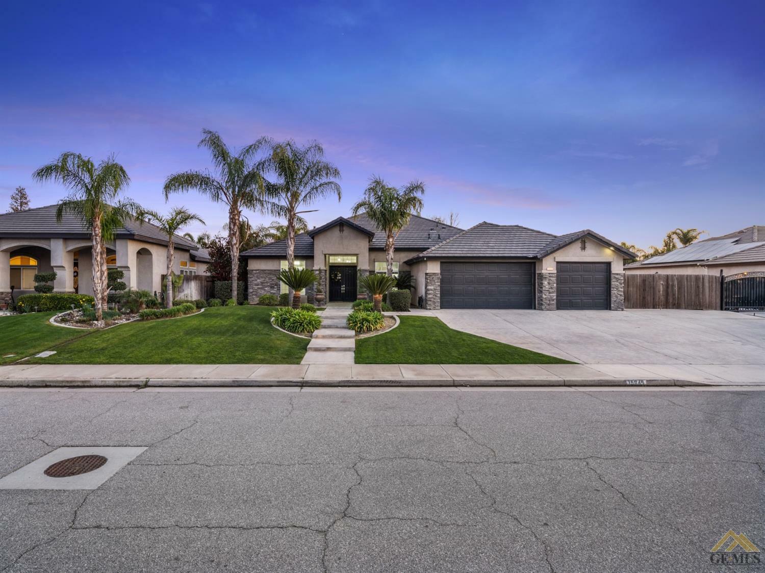 Property Photo:  15645 Chateau Montelena Drive  CA 93314 