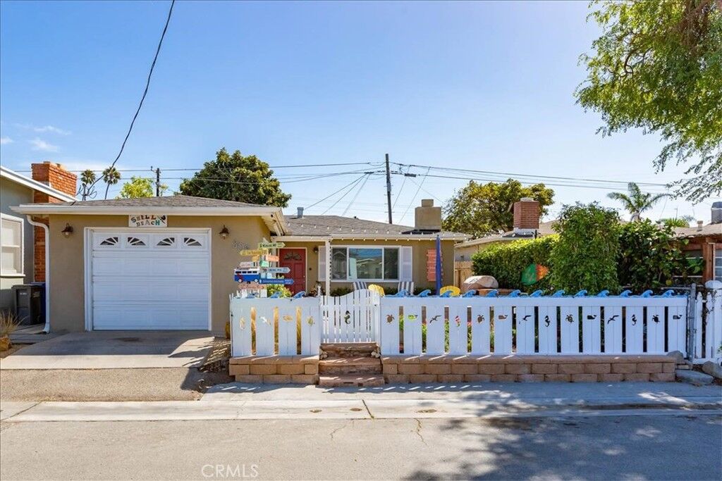 Property Photo:  309 Placentia Avenue  CA 93449 