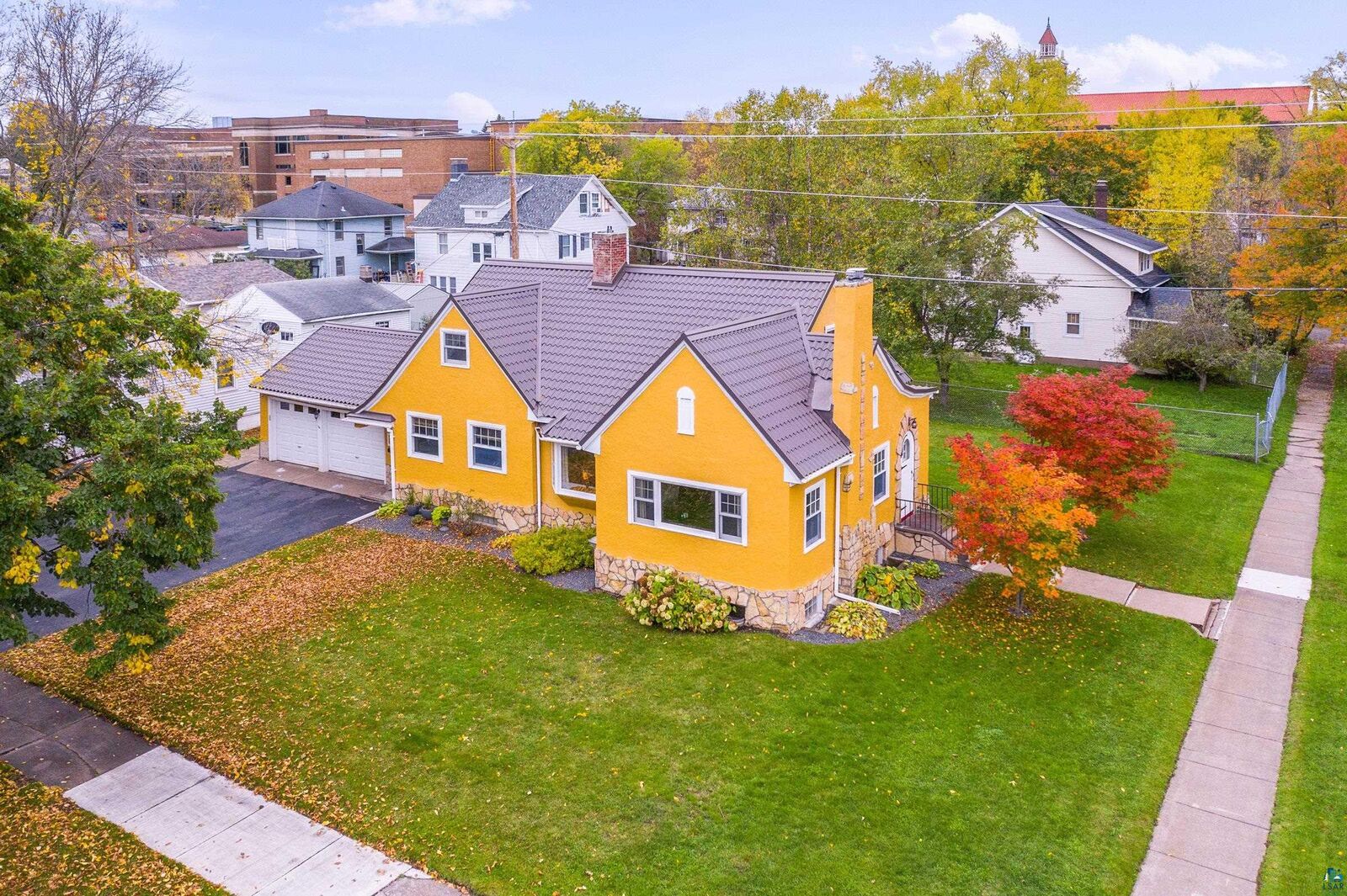 Property Photo: 105 7th St MN 55720