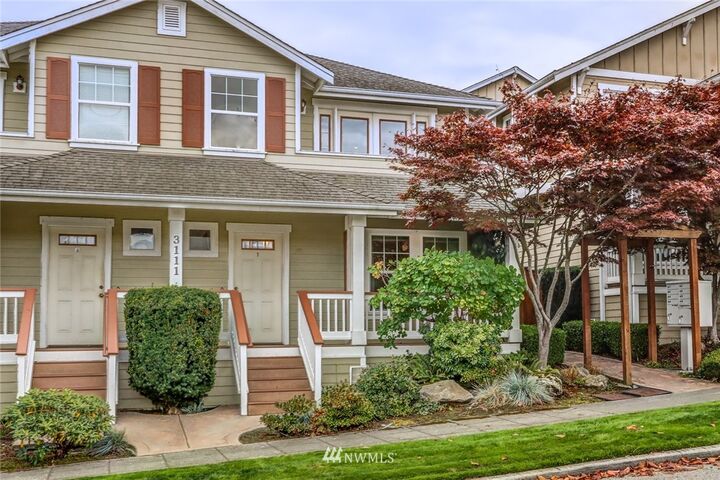 Property Photo:  3111 Norton Avenue B  WA 98201 