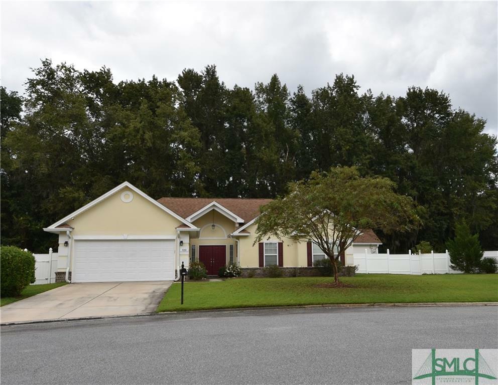 Property Photo:  835 Hyacinth Circle  GA 31312 