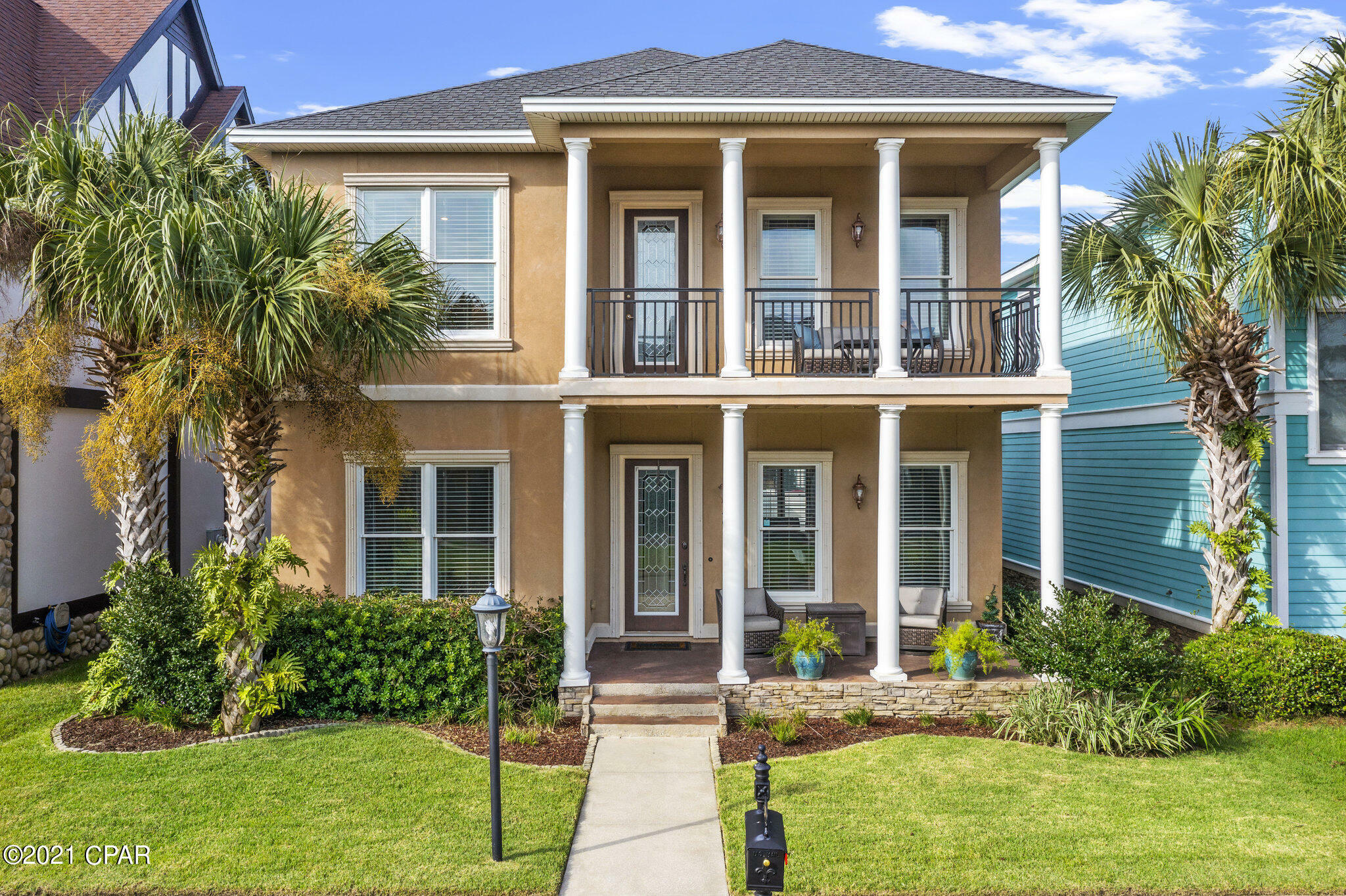 Property Photo:  402 Savannah Park Way  FL 32407 