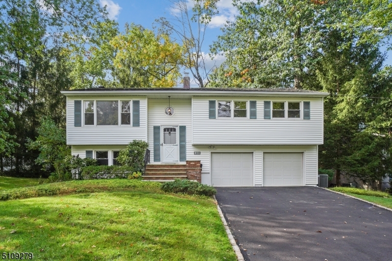 Property Photo:  125 Robbins Ave  NJ 07922 