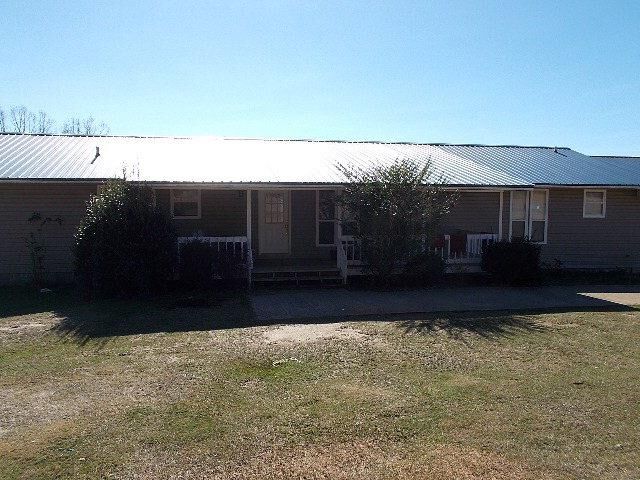 Property Photo:  9568 Dudleyville Road  AL 36853 