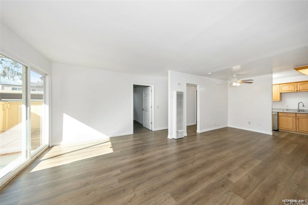 Property Photo:  868 E Alvarado Street 9  CA 92028 