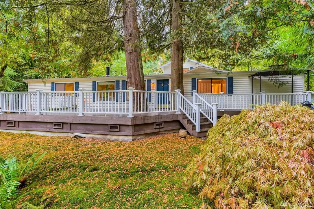 Property Photo: 22025 NE 175th St WA 98077