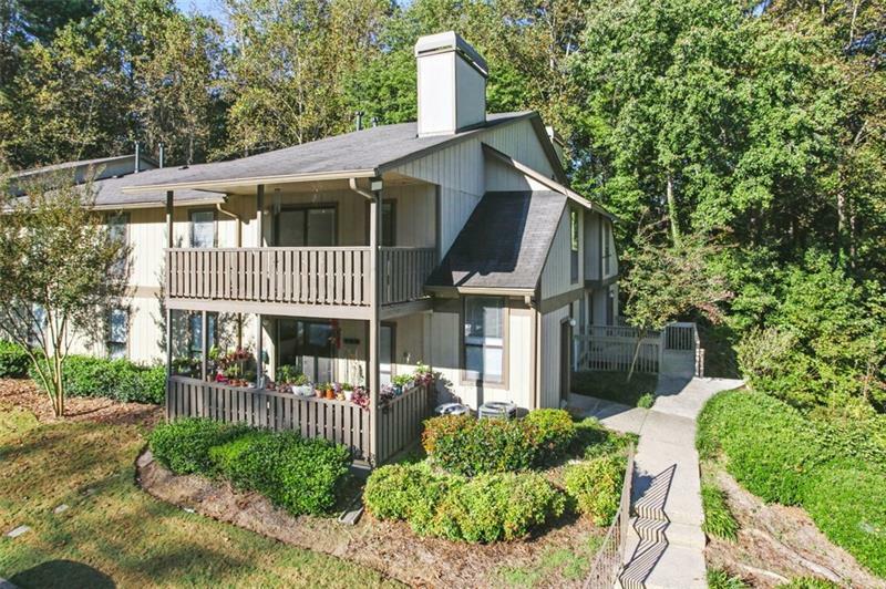 Property Photo:  806 Woodcliff Drive  GA 30350 