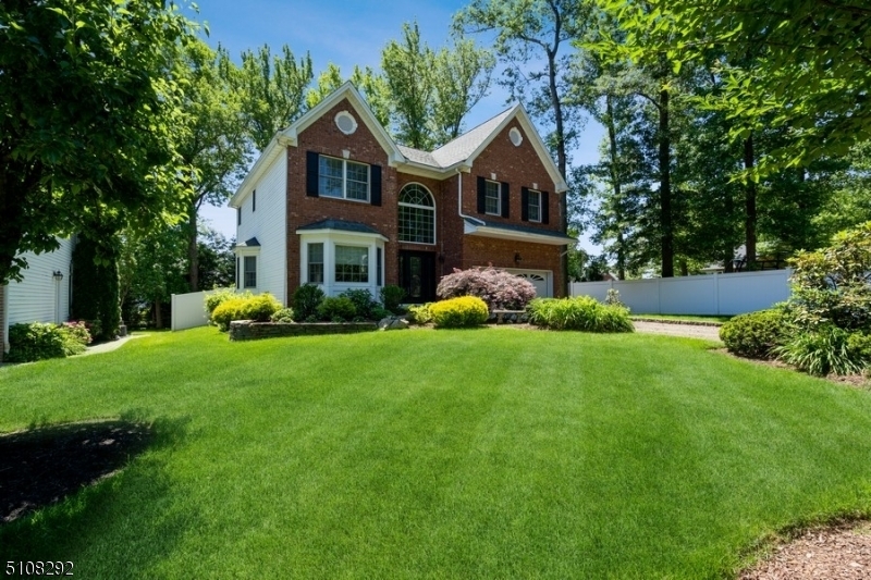 Property Photo:  459 Whittier Ave  NJ 07090 