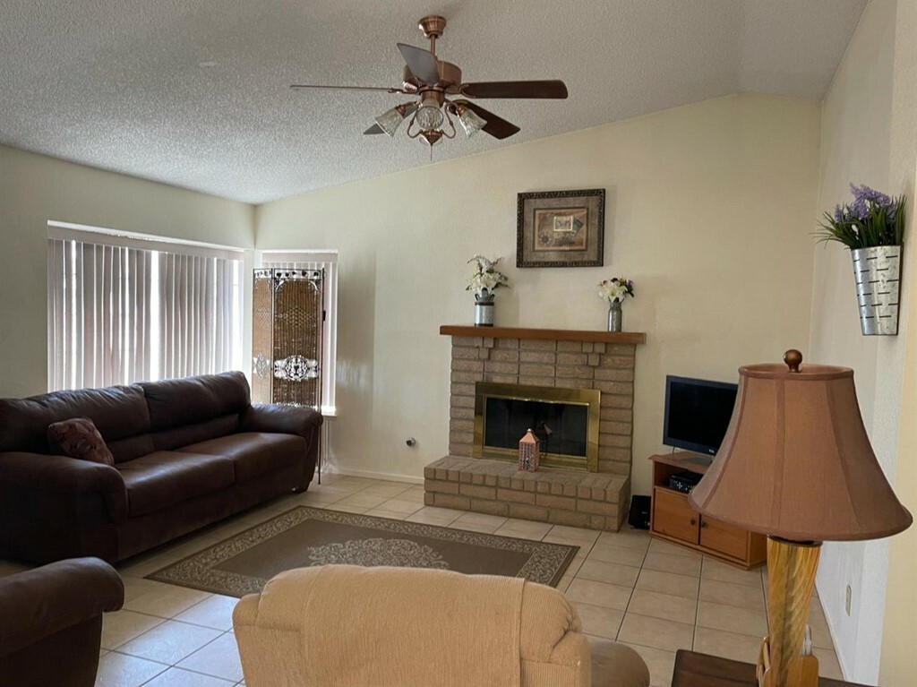 Property Photo:  15544 Mesquite Avenue  CA 92394 