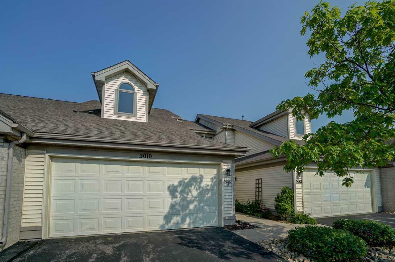 Property Photo:  5010 Black Walnut Dr  WI 53558 