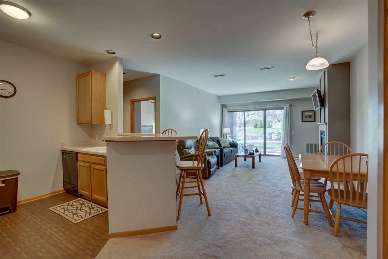 Property Photo:  3018 Yarmouth Greenway Dr 109  WI 53711 