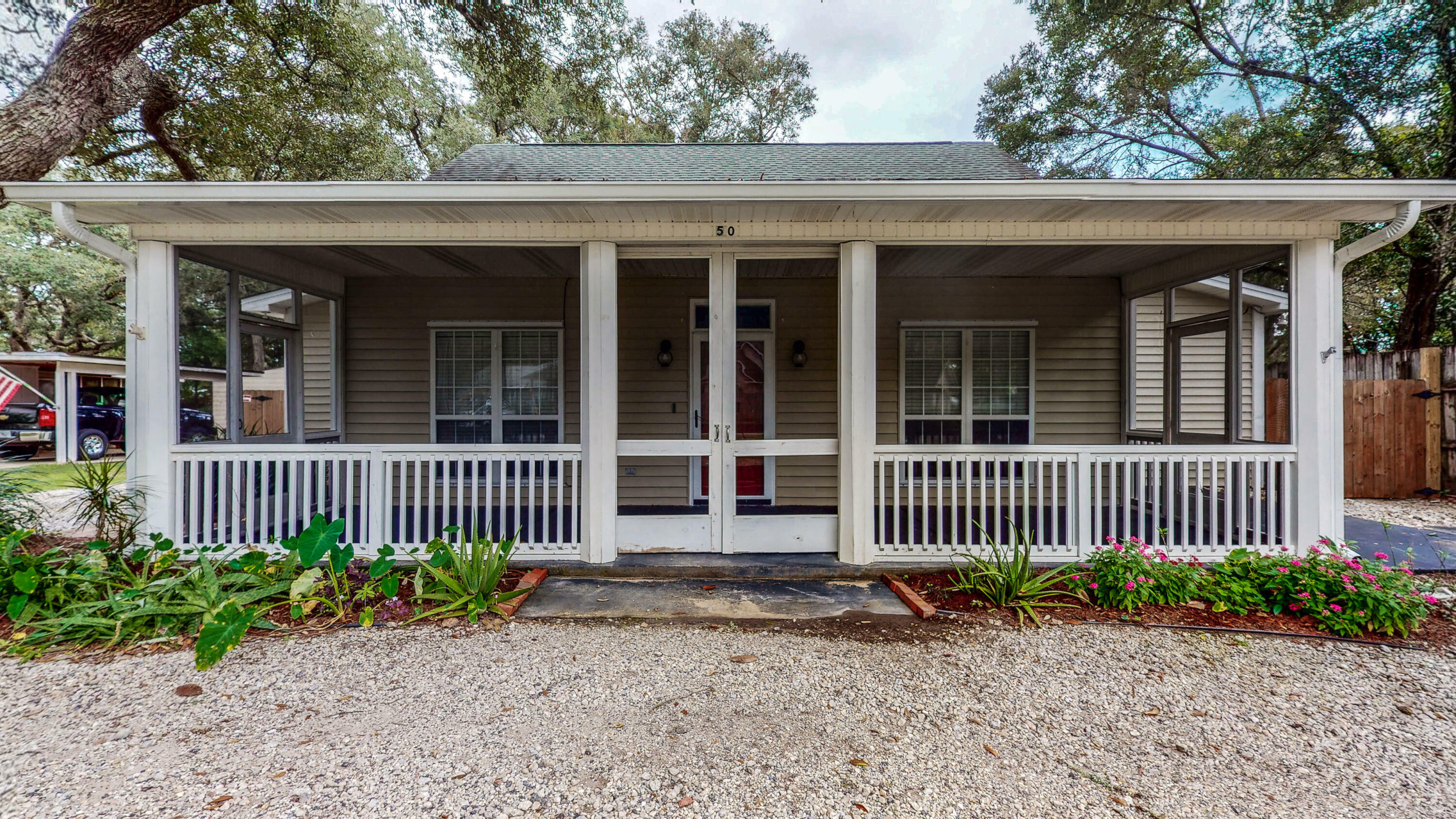 Property Photo:  50 Circle Drive  FL 32547 