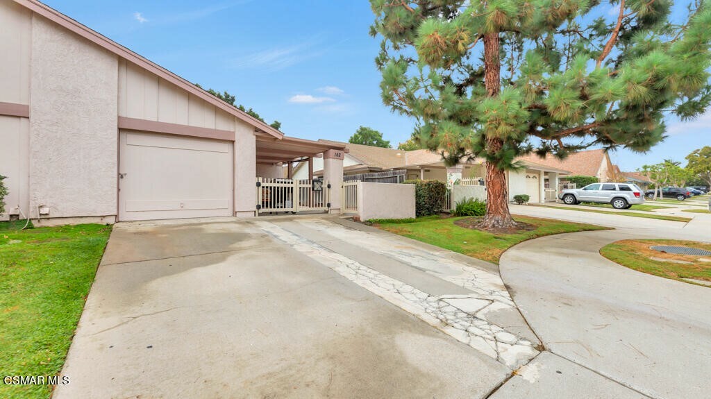 Property Photo:  152 Ripley Street  CA 93010 