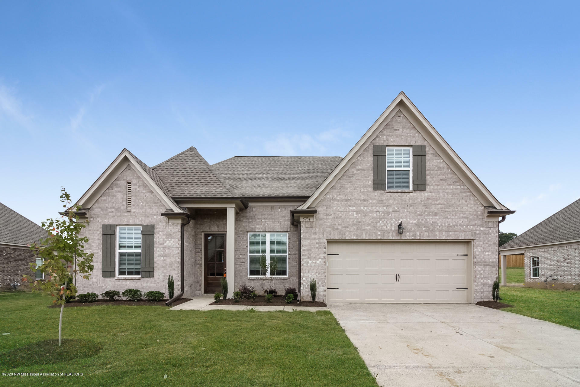 Property Photo: 128 Crimsonwood Drive MS 38611