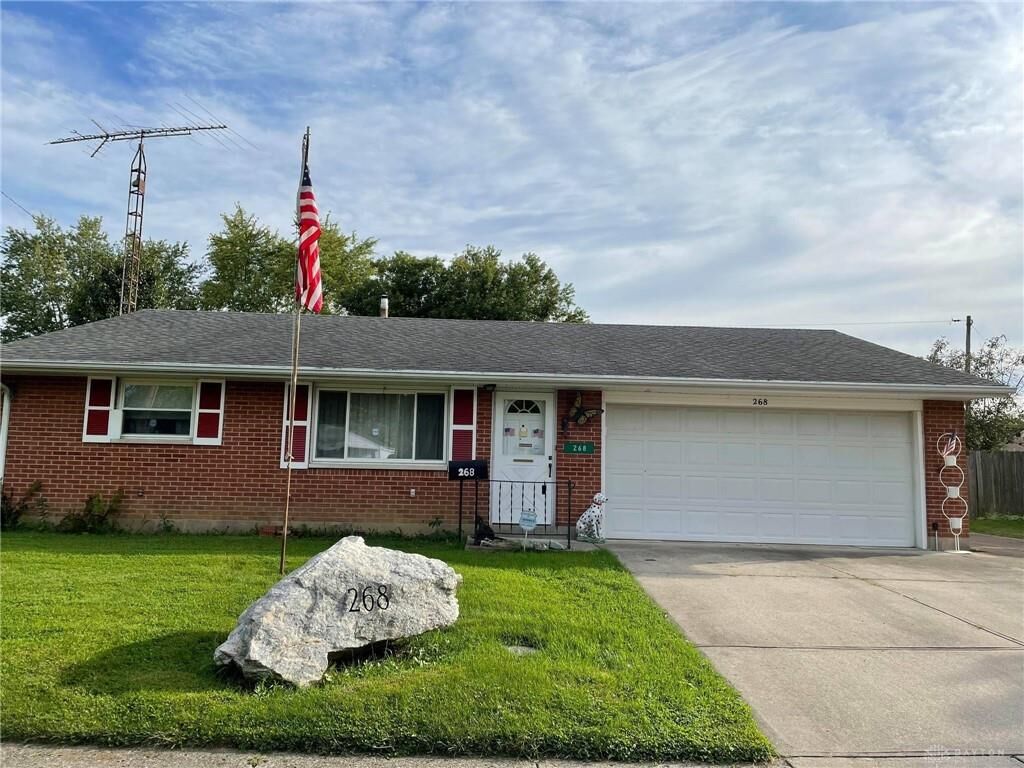 Property Photo: 268 Mills Place OH 45345