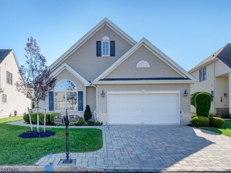 Property Photo: 6 Witherspoon Way NJ 08873