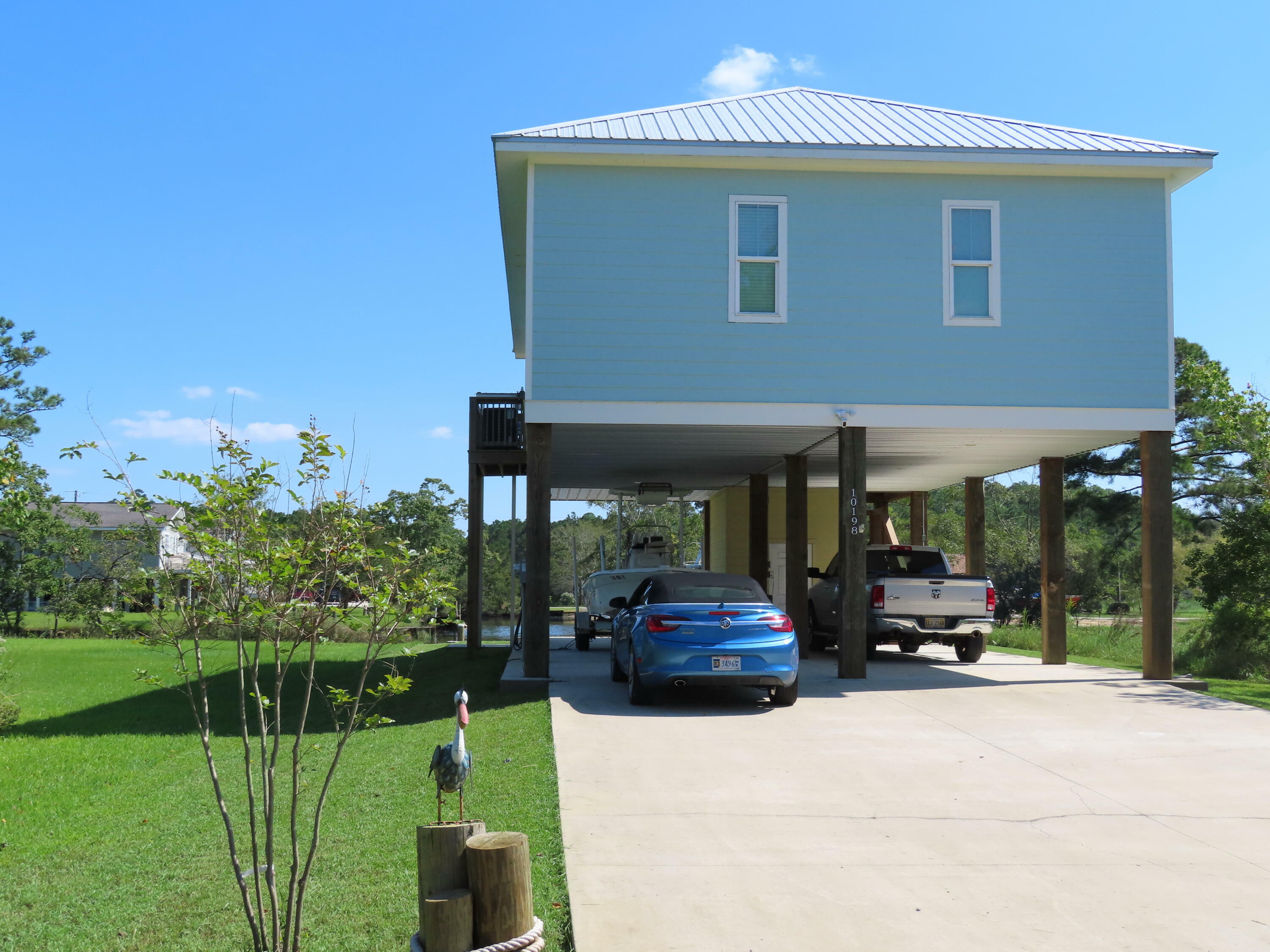 Property Photo:  10198 E Bayou View Drive  MS 39520 