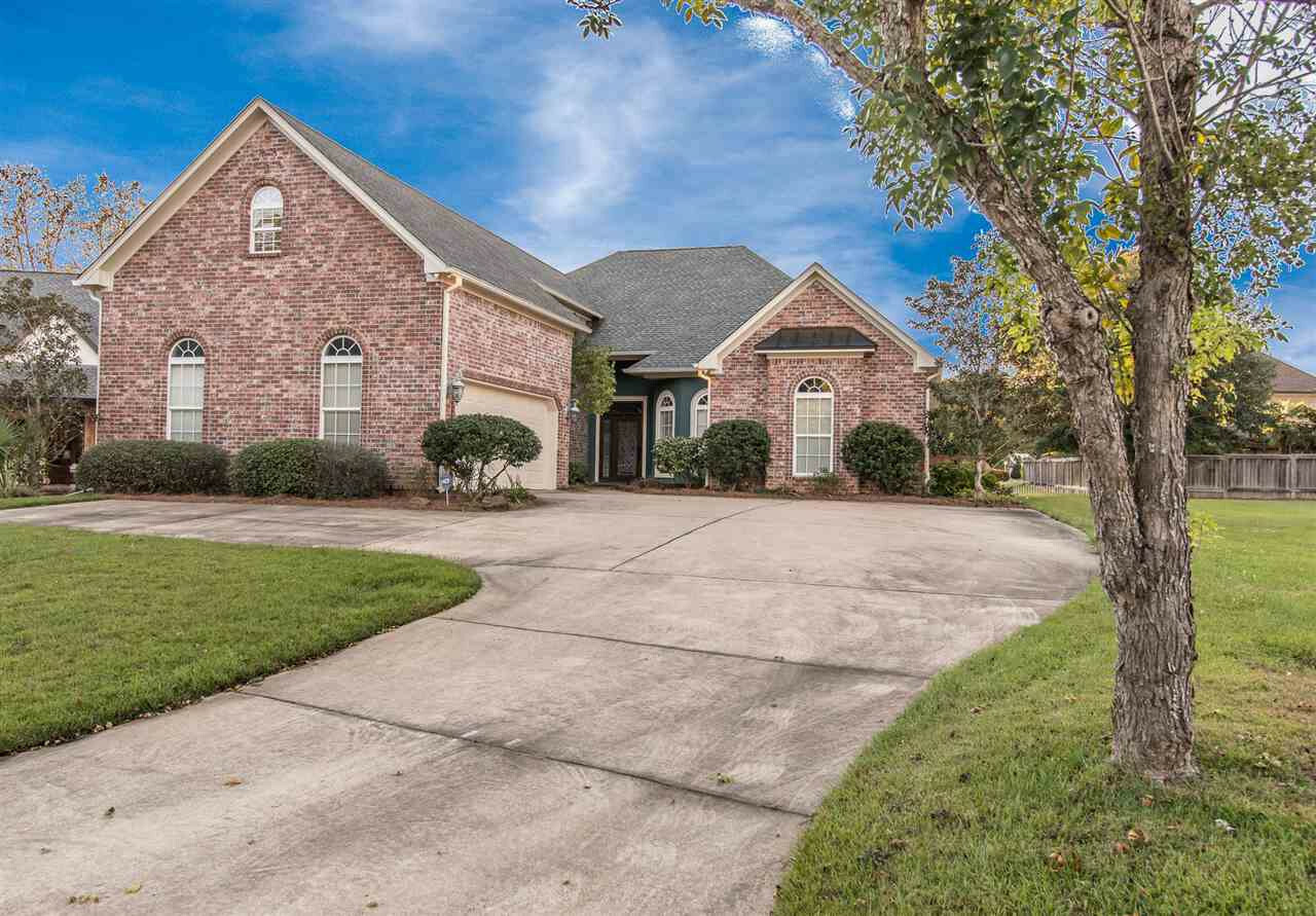 Property Photo:  710 Chickasaw Drive  MS 39232 