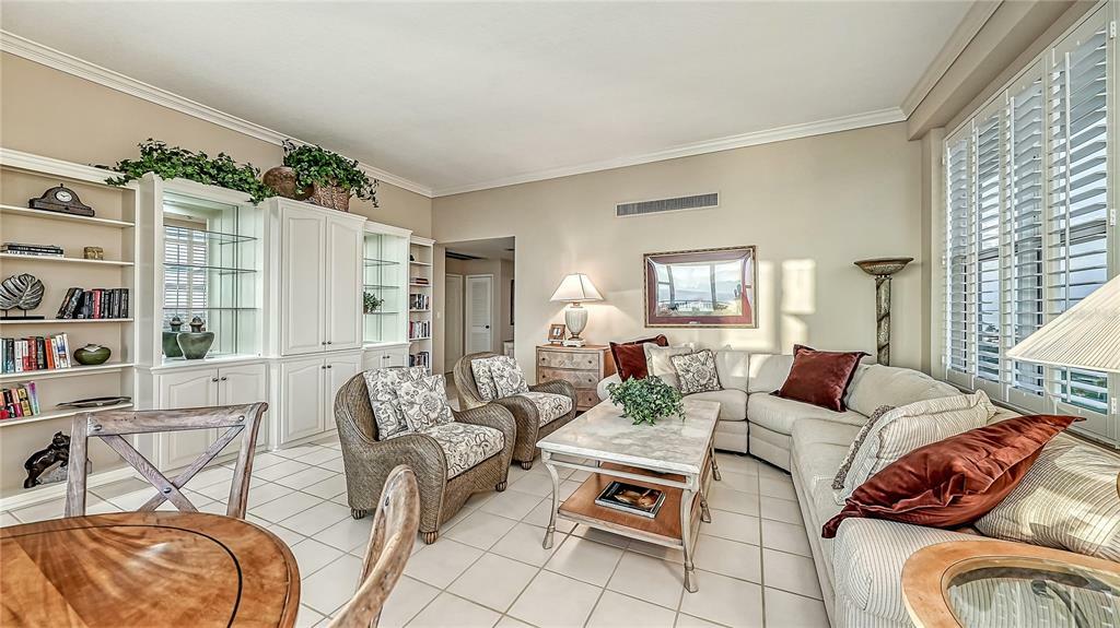 Property Photo: 603 Longboat Club Road 1204N FL 34228
