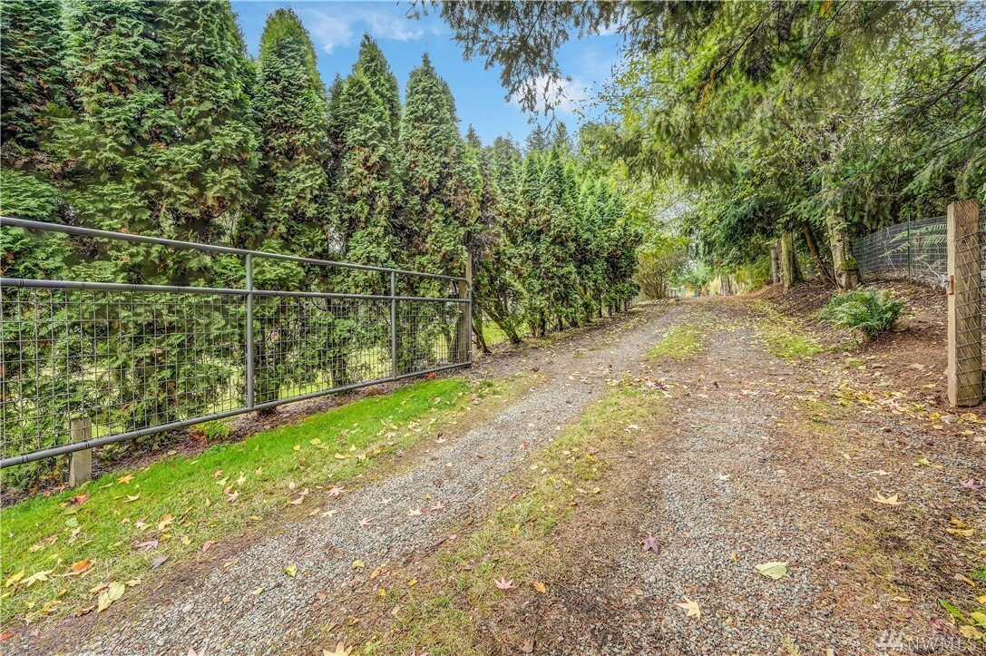 Property Photo: 20716 127th St E WA 98391
