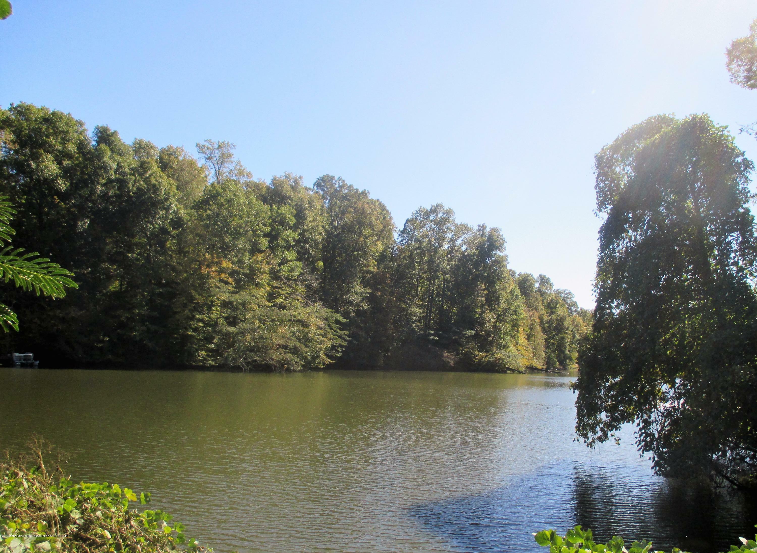 Property Photo: 1754 Tanyard Road MS 38632