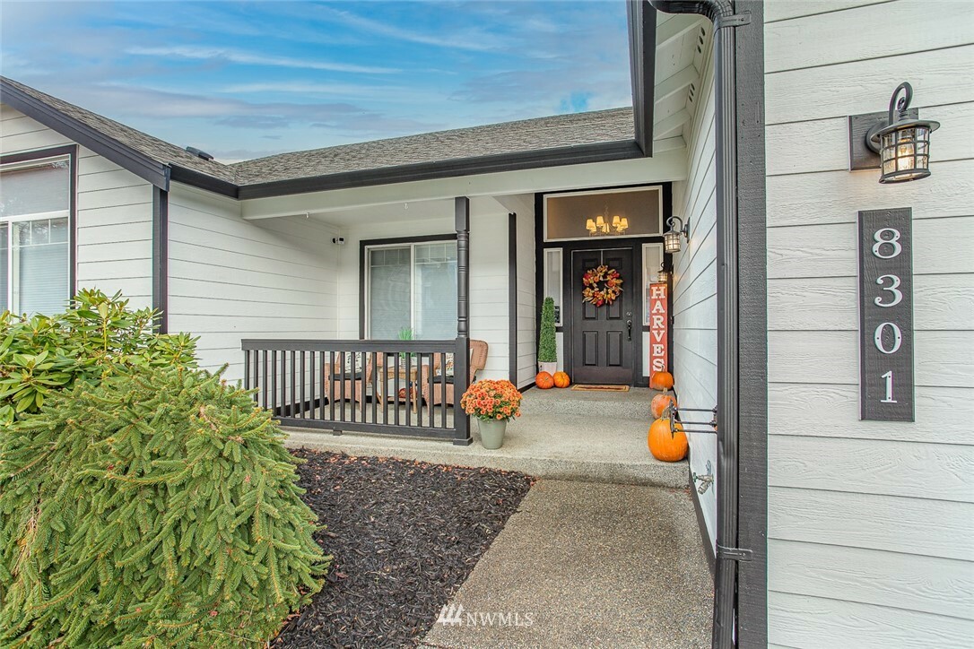 Property Photo:  8301 133rd Street E  WA 98373 