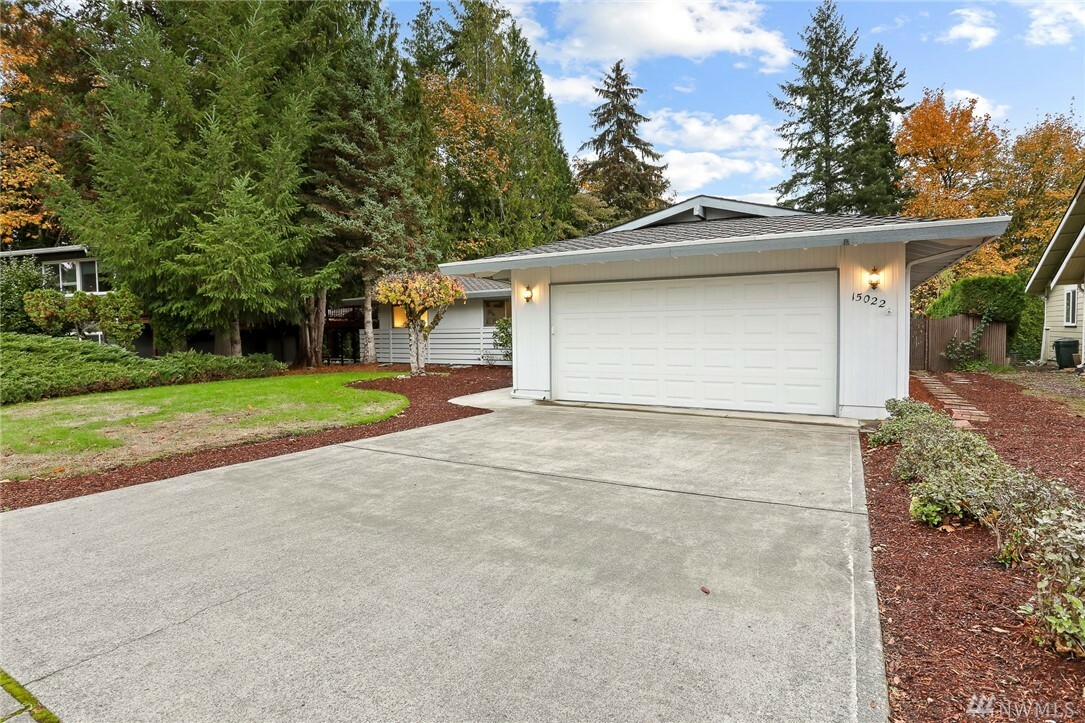 Property Photo:  15022 SE Fairwood Blvd  WA 98058 