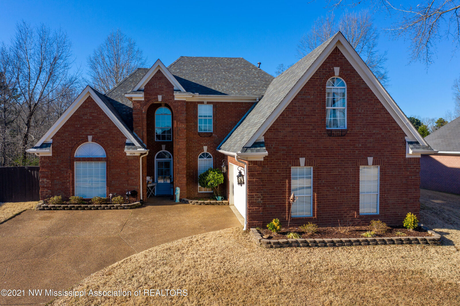 Property Photo:  1029 Cross Winds Drive  MS 38632 