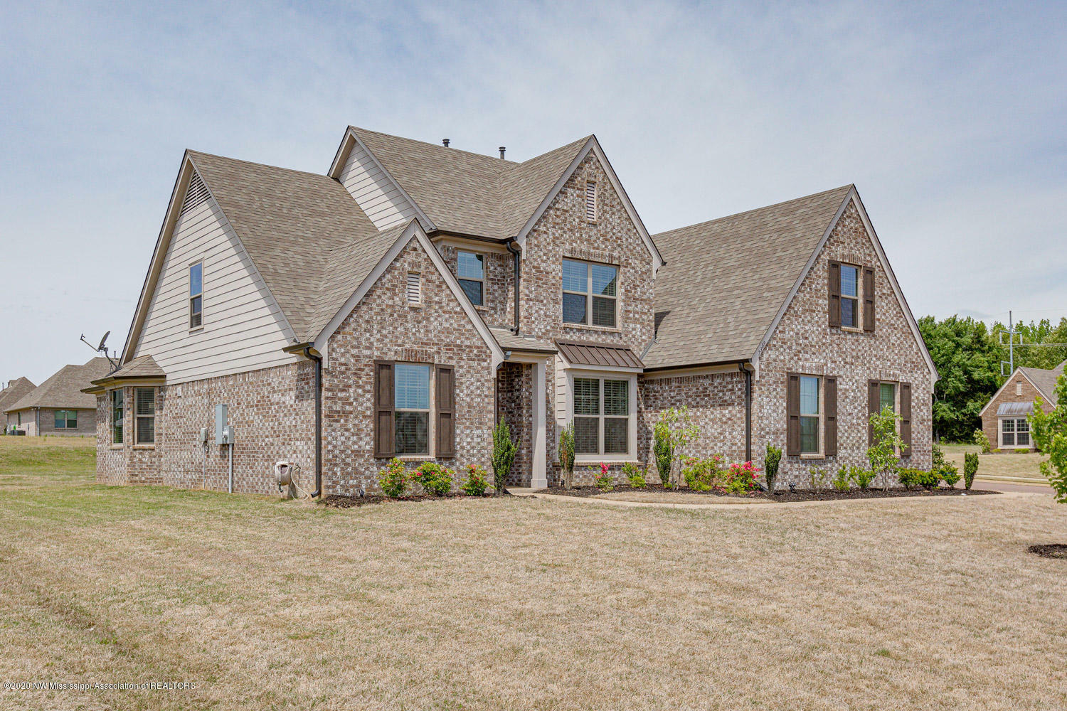 Property Photo: 7309 Belle Manor Drive MS 38654