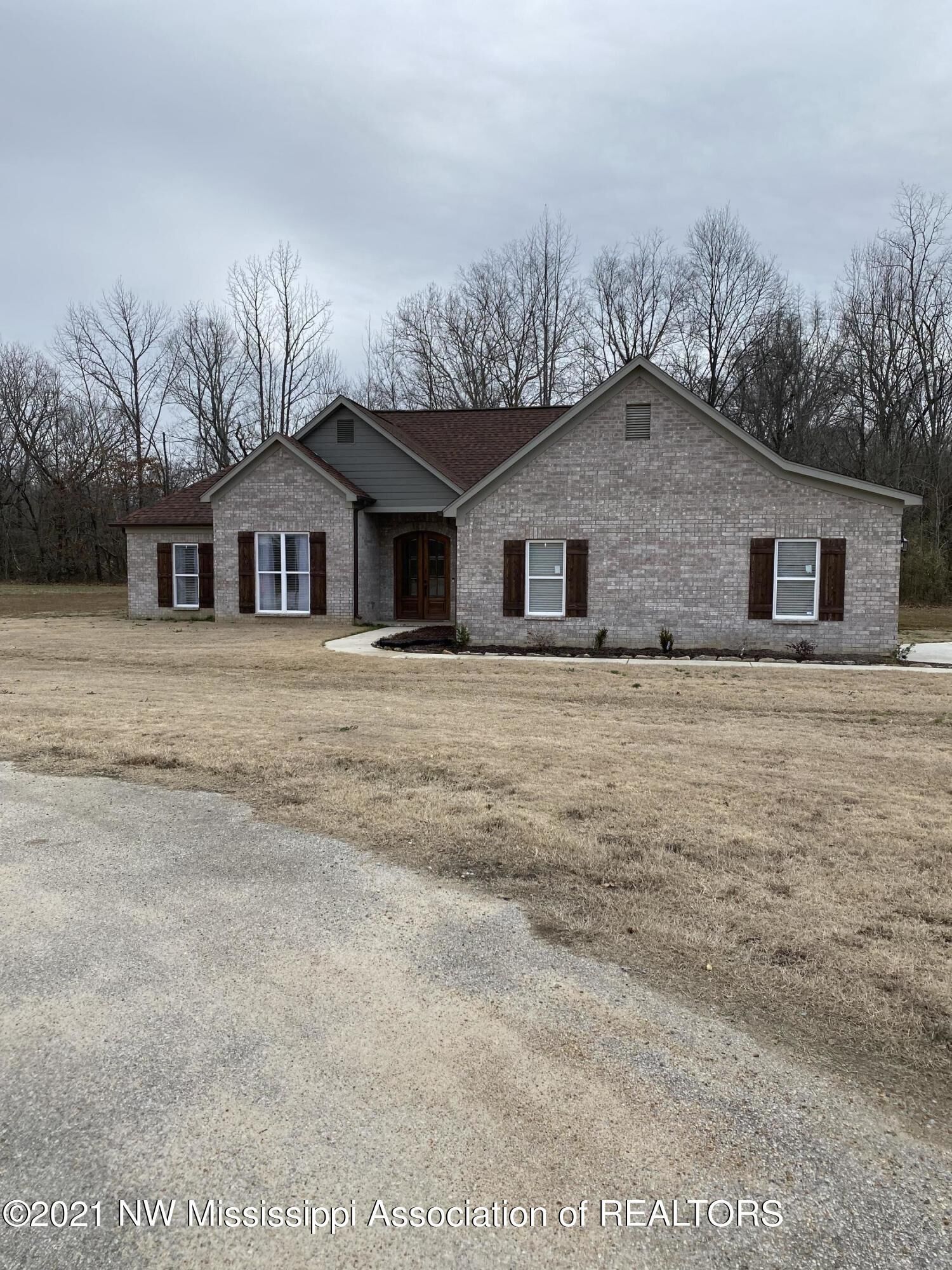 Property Photo:  3 Polo Run Cove  MS 38611 