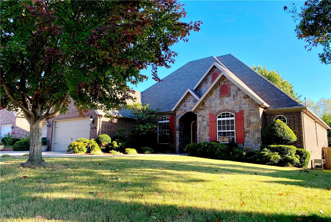 Property Photo:  3141 High Meadows Drive  AR 72764 