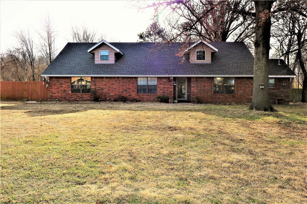 Property Photo:  301 Valley Drive  AR 72745 