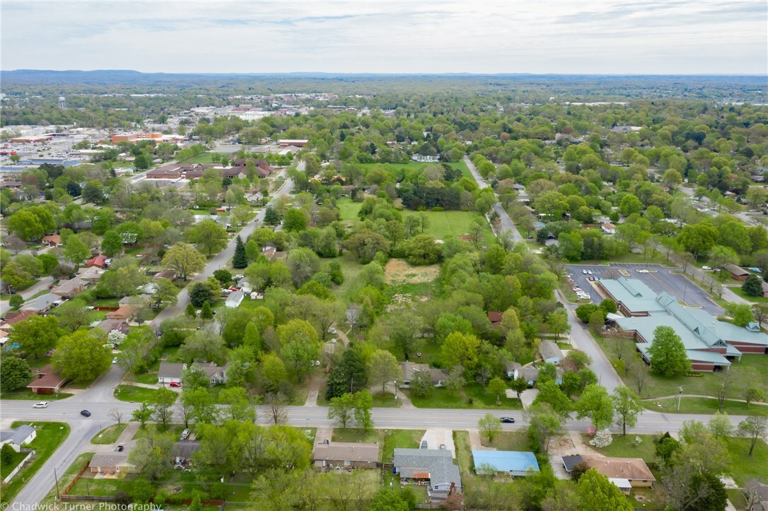 Property Photo:  509 S Dixieland Road  AR 72758 