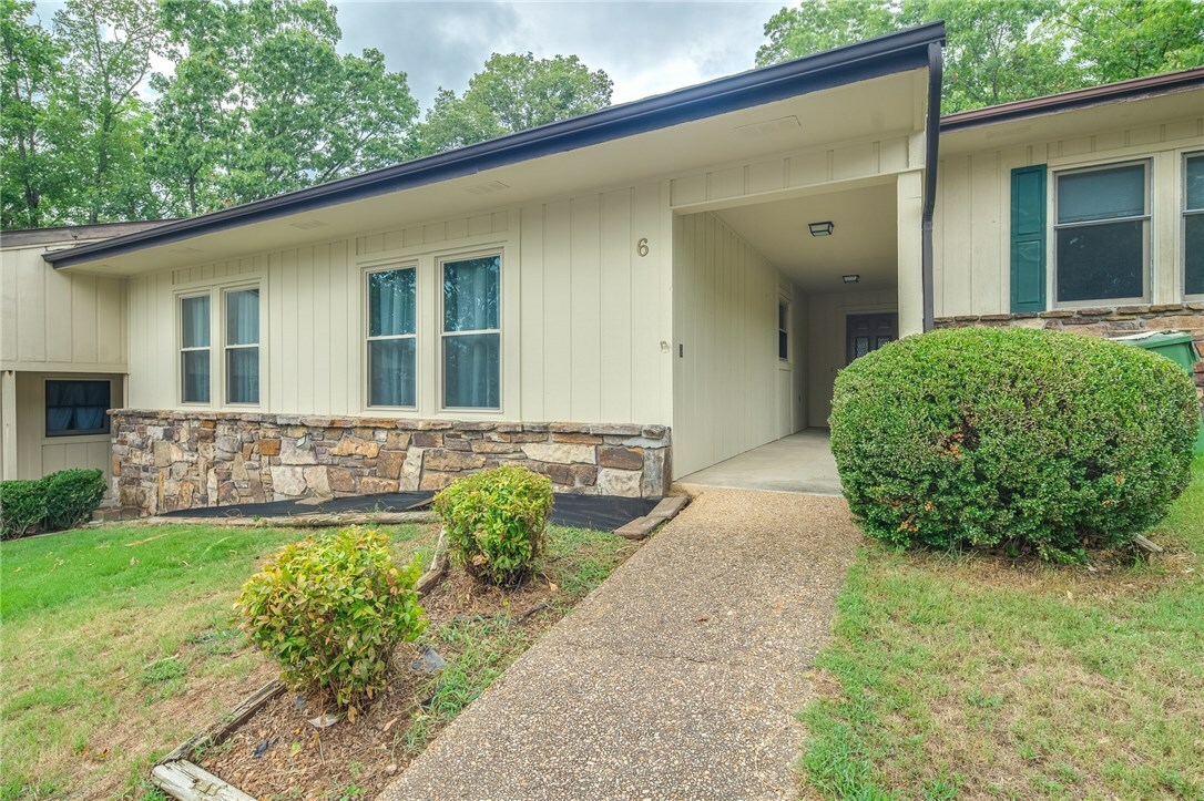 Property Photo:  6 Connie Lane  AR 72715 