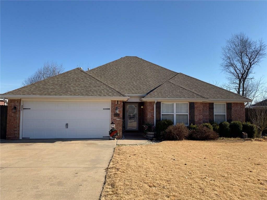 Property Photo:  720 Harvest Street  AR 72719 