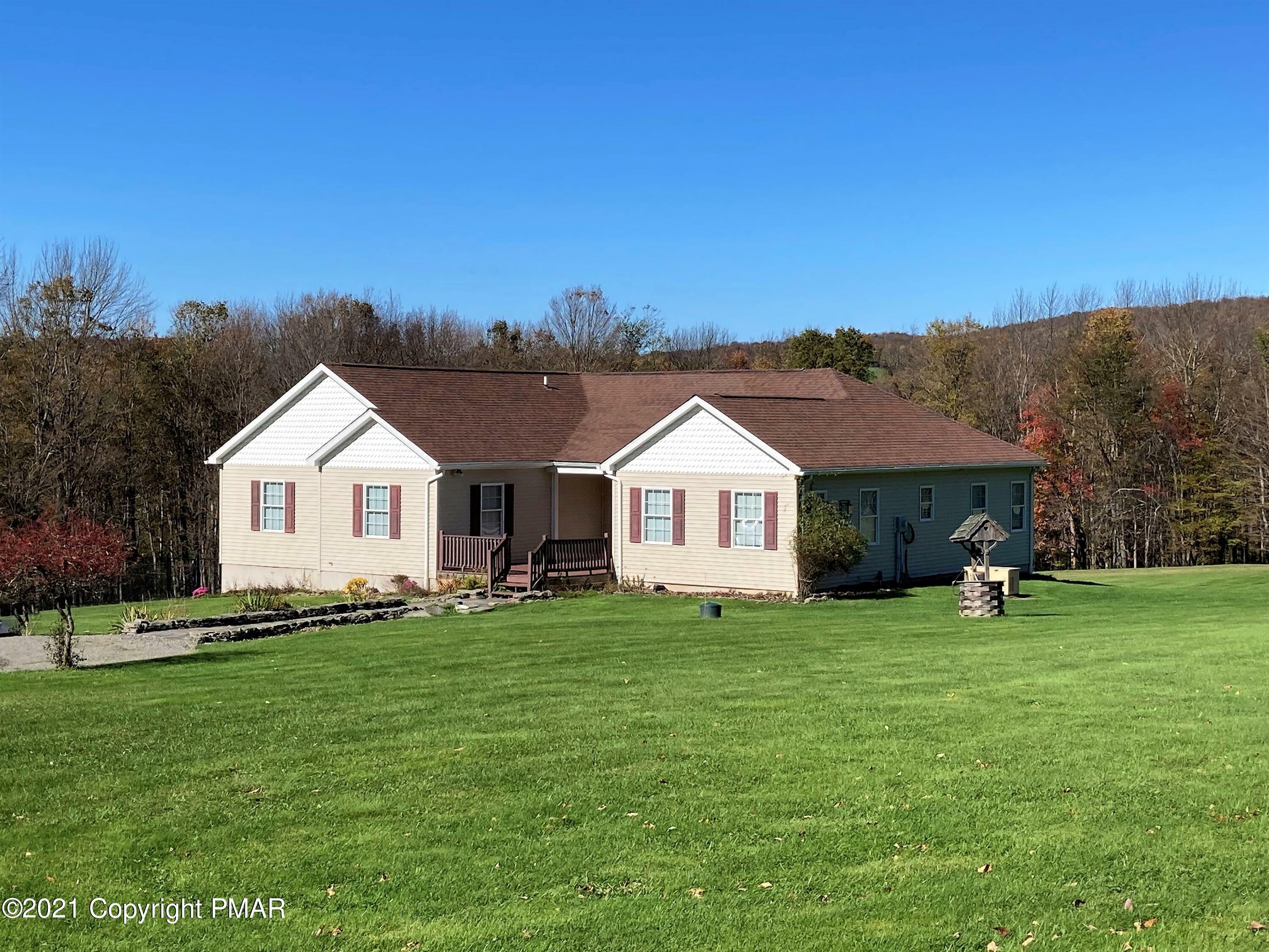 Property Photo:  595 Stalker Hill Road  PA 18465 