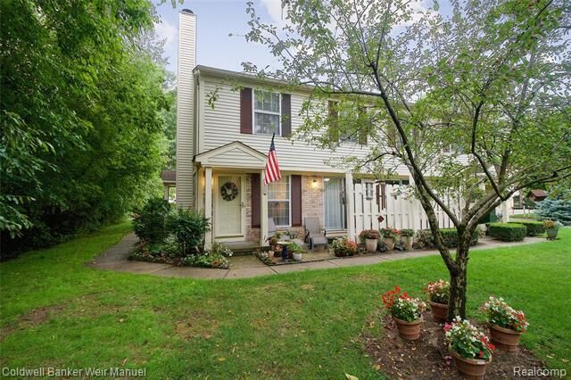 Property Photo:  2158 Hidden Meadows Dr Unit C 7  MI 48390 