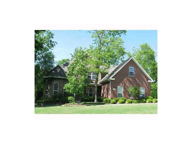 Property Photo: 1010 NW Princeton Square AR 72712
