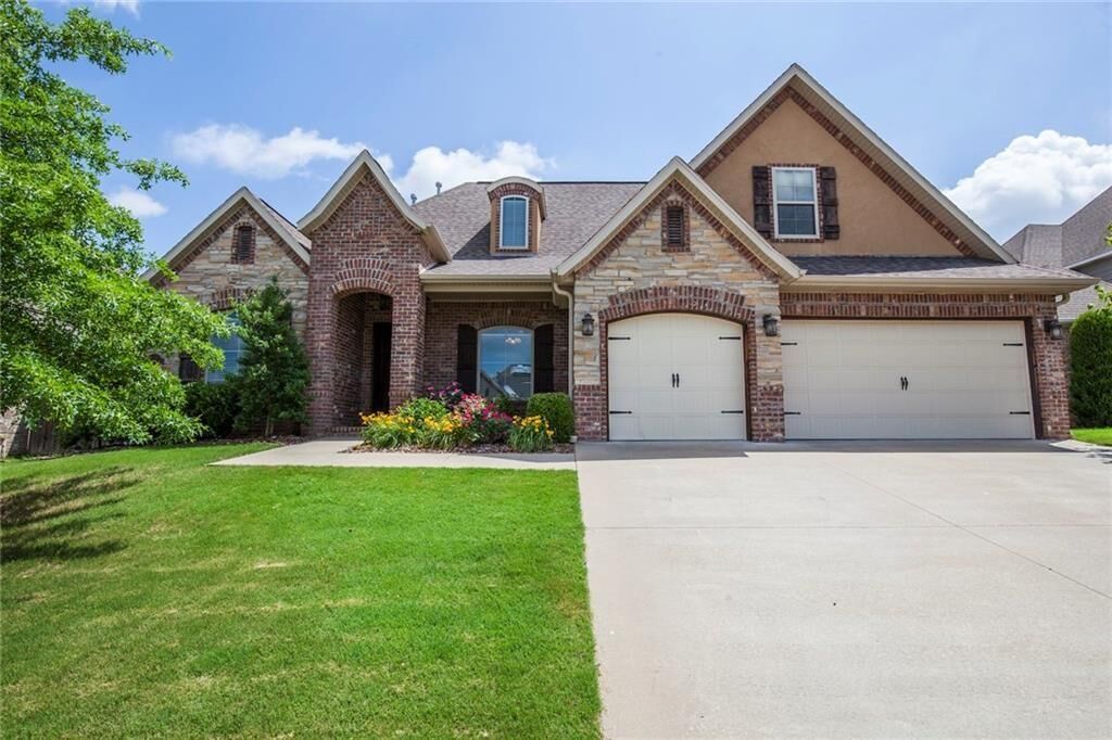 Property Photo: 6413 Timber Ridge Drive AR 72758