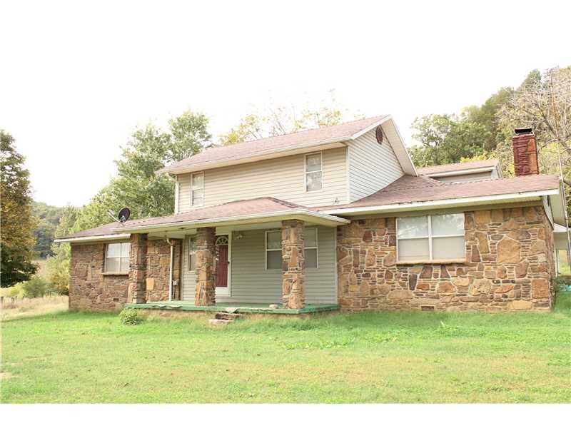 Property Photo: 20387 Cove Creek Road AR 72753