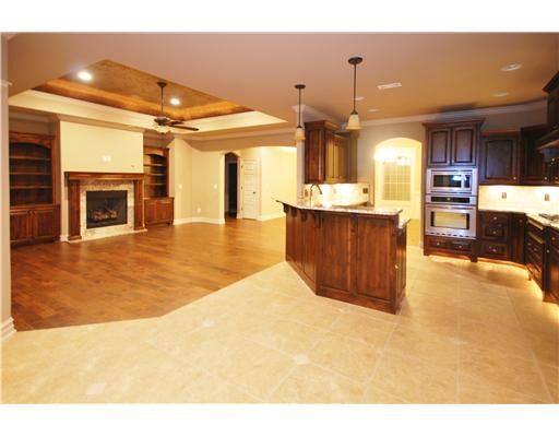 Property Photo: 4104 SW Lilac Avenue AR 72712