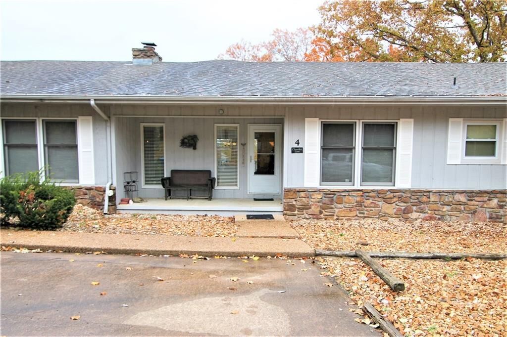 Property Photo: 4 Chandler Lane AR 72715