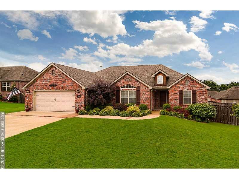 Property Photo:  531 Verona Way  AR 72719 