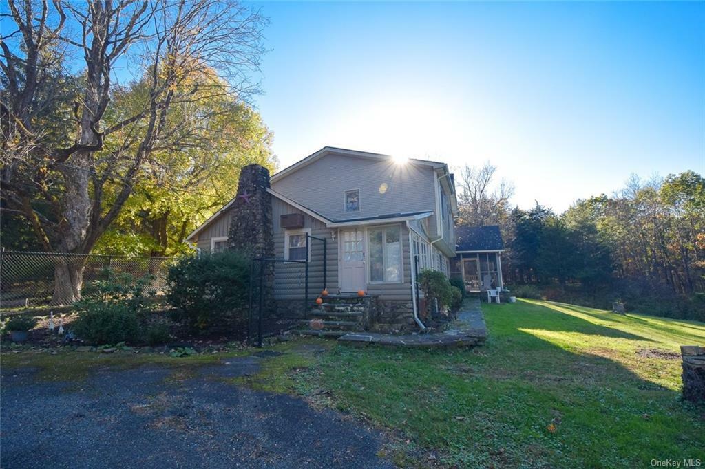 Property Photo:  36 Oxford Springs Road  NY 10918 