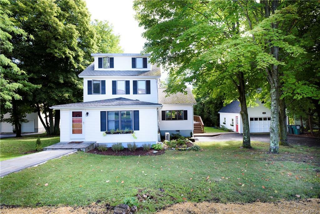 Property Photo:  46 Hampton Road  NY 12542 