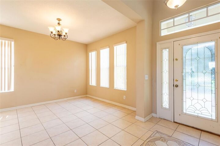 Property Photo:  8608 Sandy Plains Drive  FL 33578 