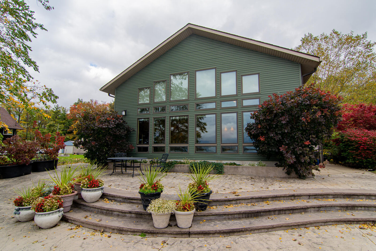 Property Photo: 1318 Breezy Beach MI 49120